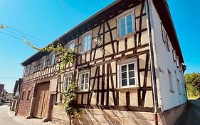 Auszeit - Historisches Ferienhaus in der Südpfalz